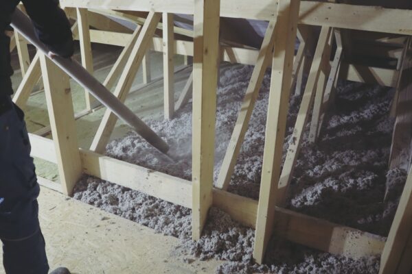 Docieplenie domu celulozą Docieplenie domu celulozą